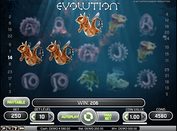 На зеркале казино автоматы Evolution